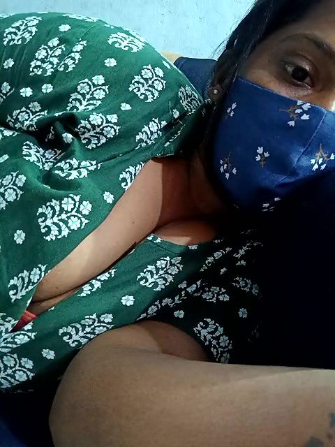 Stripchat-Public.Show-f-Renuma-2024.06.19.164353