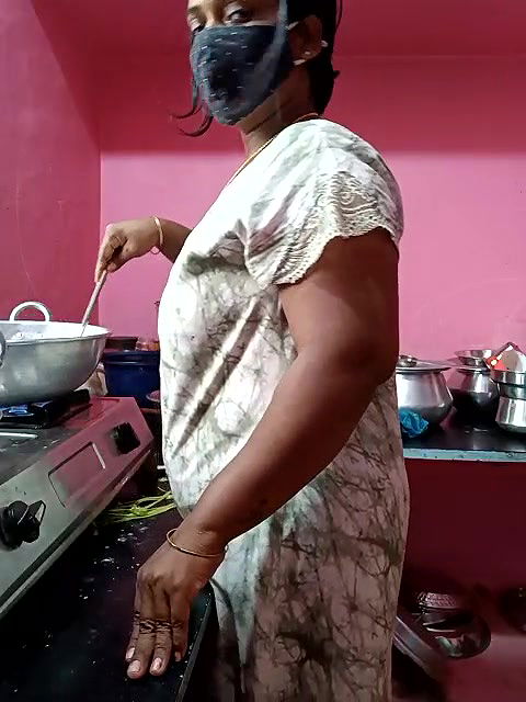 Stripchat-Public.Show-f-Renuma-2024.06.19.035138