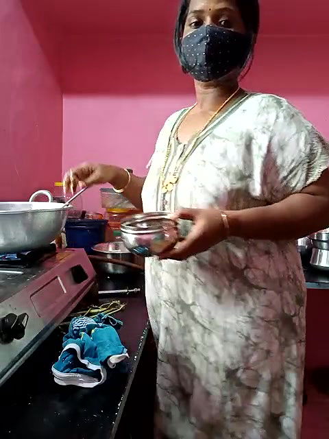 Stripchat-Public.Show-f-Renuma-2024.06.19.035138