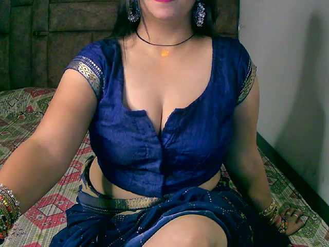 Stripchat-Public.Show-f-Kajal_G-2024.07.17.014620