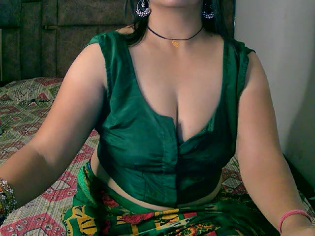 Stripchat-Public.Show-f-Kajal_G-2024.07.15.053320