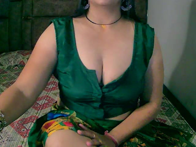 Stripchat-Public.Show-f-Kajal_G-2024.07.15.053320