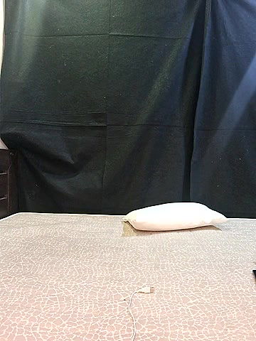 Stripchat-Public.Show-f-Blossam_07-2024.09.20.035937