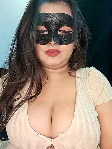 Stripchat-Public.Show-f-Blossam_07-2024.09.20.035937