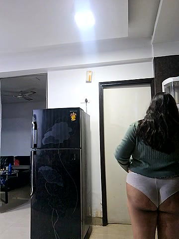 Stripchat-Public.Show-f-Blossam_07-2024.09.14.214712