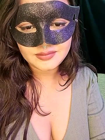 Stripchat-Public.Show-f-Blossam_07-2024.09.14.205313