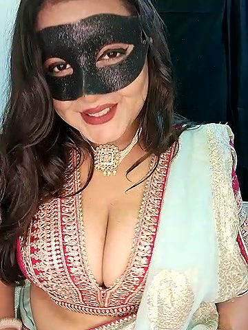 Stripchat-Public.Show-f-Blossam_07-2024.09.10.072839