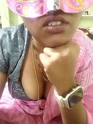 Stripchat-Public.Show-c-Telugu_Naughtyy_Priya-2024.09.09.083030