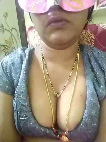 Stripchat-Public.Show-c-Telugu_Naughtyy_Priya-2024.09.09.071036