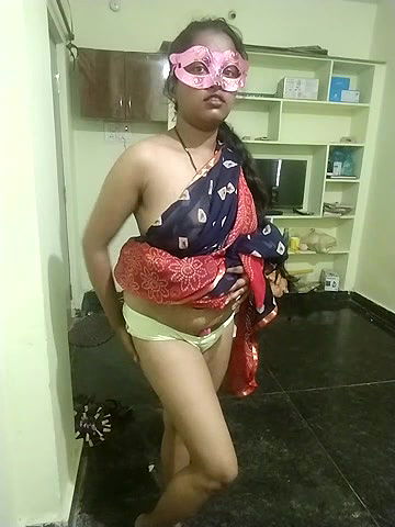 Stripchat-Public.Show-c-Telugu_Naughtyy_Priya-2024.08.14.071821