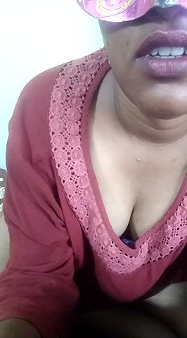 Stripchat-Public.Show-c-Telugu_Naughtyy_Priya-2024.08.10.082200