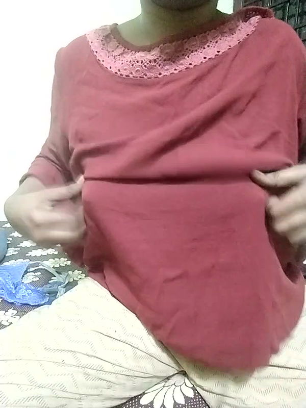 Stripchat-Public.Show-c-Telugu_Naughtyy_Priya-2024.08.09.160602