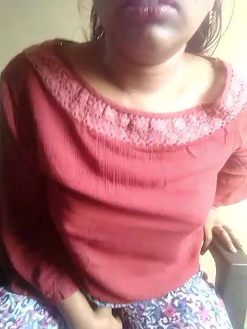 Stripchat-Public.Show-c-Telugu_Naughtyy_Priya-2024.08.04.045912