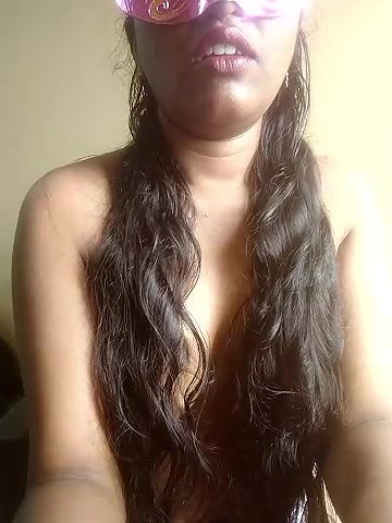 Stripchat-Public.Show-c-Telugu_Naughtyy_Priya-2024.08.04.045912