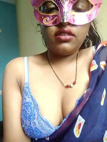 Stripchat-Public.Show-c-Telugu_Naughtyy_Priya-2024.07.26.044650
