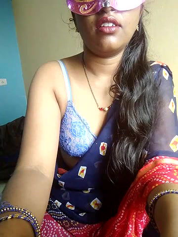 Stripchat-Public.Show-c-Telugu_Naughtyy_Priya-2024.07.26.043329