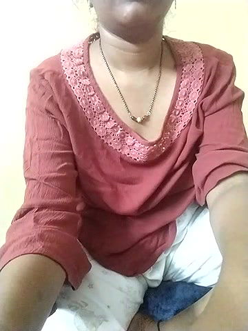 Stripchat-Public.Show-c-Telugu_Naughtyy_Priya-2024.07.21.195238