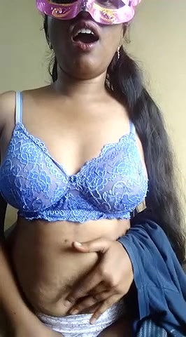 Stripchat-Public.Show-c-Telugu_Naughtyy_Priya-2024.07.21.061328