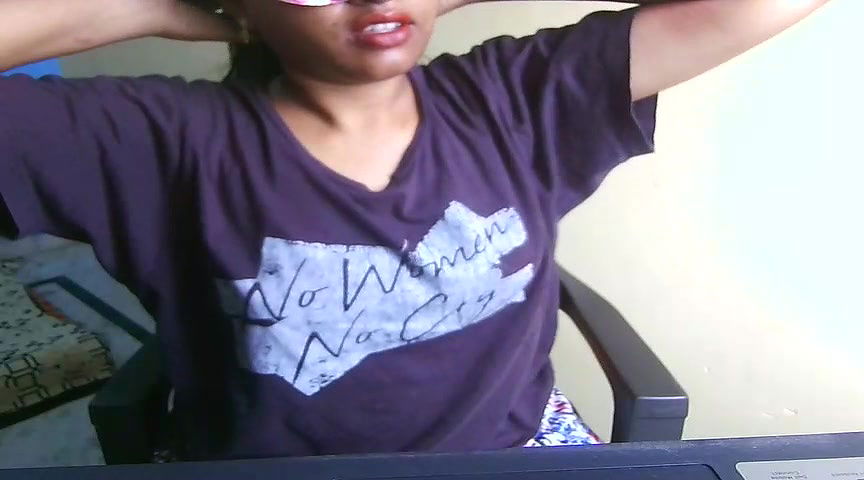 Stripchat-Public.Show-c-Telugu_Naughtyy_Priya-2024.07.16.031221