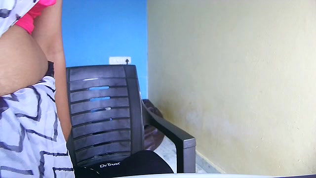 Stripchat-Public.Show-c-Telugu_Naughtyy_Priya-2024.06.29.104746