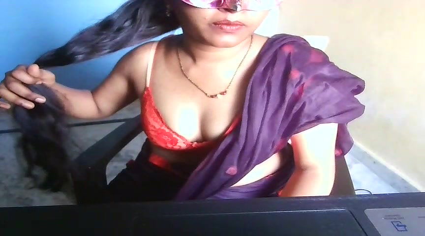 Stripchat-Public.Show-c-Telugu_Naughtyy_Priya-2024.06.18.130047