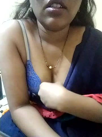 Stripchat-Public.Show-c-Telugu_Naughtyy_Priya-2024.05.17.180539