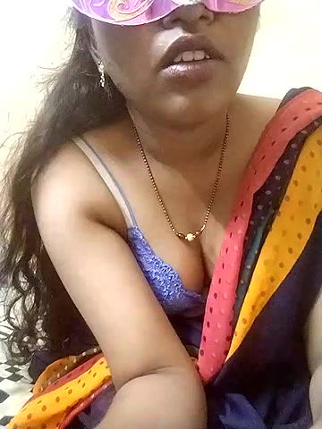 Stripchat-Public.Show-c-Telugu_Naughtyy_Priya-2024.05.17.180539