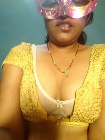 Stripchat-Public.Show-c-Telugu_Naughtyy_Priya-2024.05.11.112713
