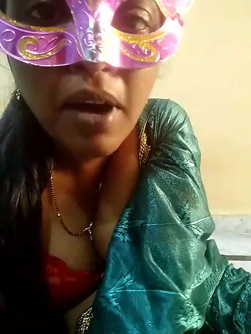 Stripchat-Public.Show-c-Telugu_Naughtyy_Priya-2024.05.09.114732