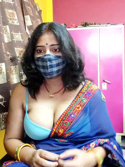 Stripchat-Public.Show-c-natasha_bhabhi-2024.08.29.032743