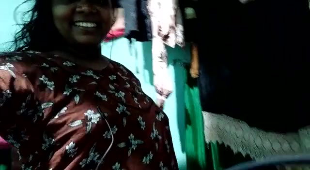 Desi Bhabhi Blowjob and Fucked
