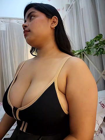 Stripchat-Public.Show-c-its_amesha-2024.07.24.200352