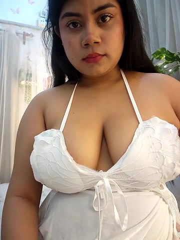 Stripchat-Public.Show-c-its_amesha-2024.07.15.211351