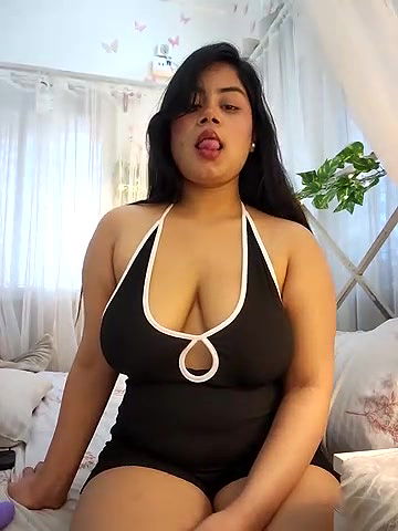 Stripchat-Public.Show-c-its_amesha-2024.07.15.021754