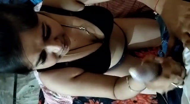 Beautiful girl blowjob and handjob with clear talking in Hindi