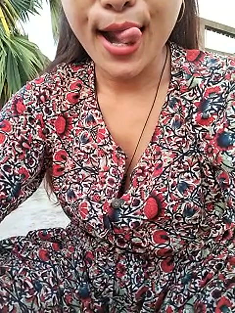 Stripchat-Public.Show-c-Ishikarana-2024.09.02.121950