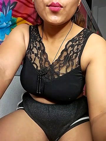 Stripchat-Public.Show-c-Ishikarana-2024.08.29.044439