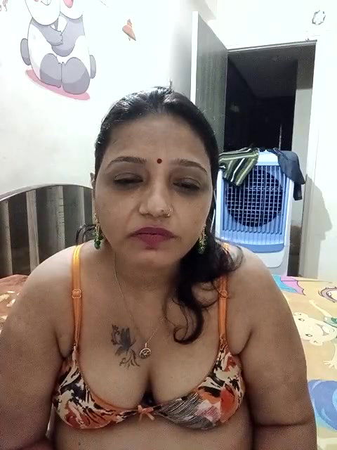 Stripchat-Public.Show-c-Hotgujjumodal19-2024.09.02.171212