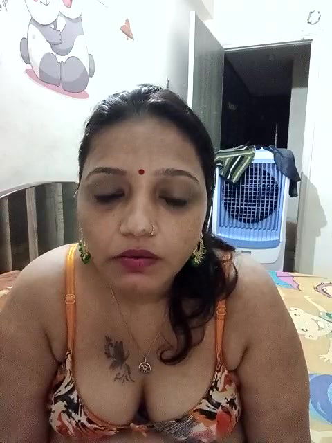 Stripchat-Public.Show-c-Hotgujjumodal19-2024.09.02.171212
