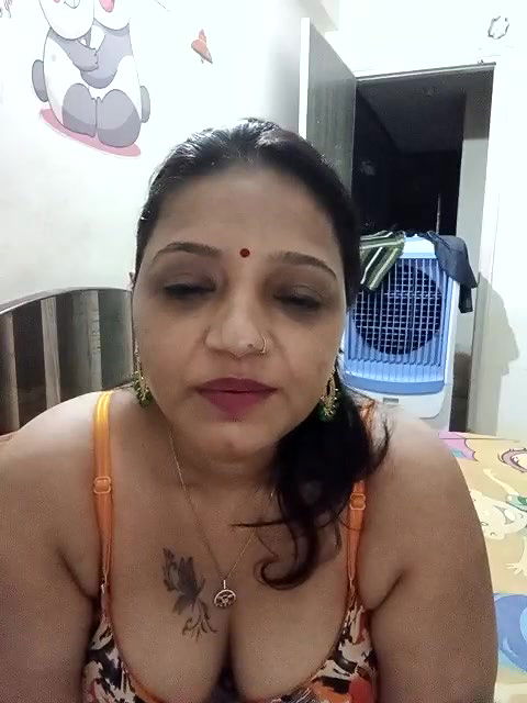 Stripchat-Public.Show-c-Hotgujjumodal19-2024.09.02.171212