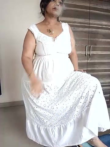 Stripchat-Public.Show-c-Hotgujjumodal19-2024.08.11.104636