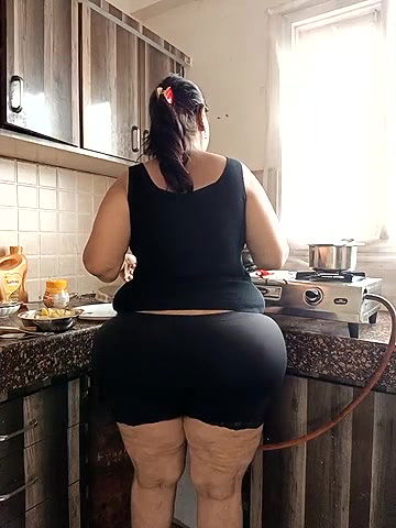 Stripchat-Public.Show-c-Hotgujjumodal19-2024.08.07.093822