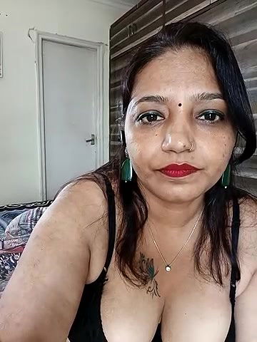 Stripchat-Public.Show-c-Hotgujjumodal19-2024.08.02.080535