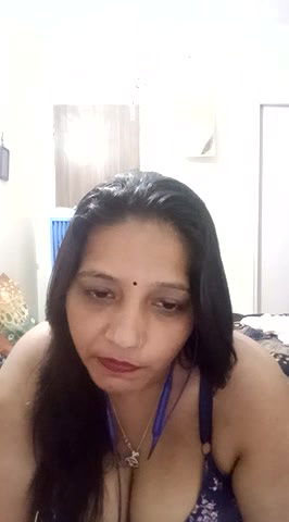 Stripchat-Public.Show-c-Hotgujjumodal19-2024.07.10.180345