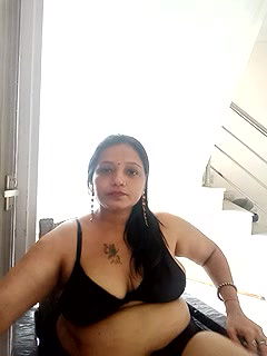 Stripchat-Public.Show-c-Hotgujjumodal19-2024.06.26.105739