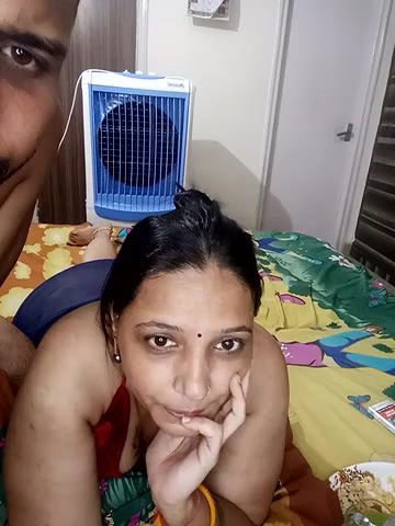 Stripchat-Public.Show-c-Hotgujjumodal19-2024.06.19.163442