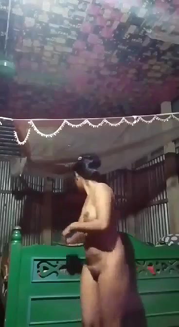 Horny Village Girl Masturbating