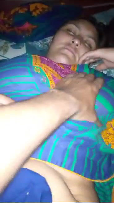 Beautiful Bhabi Boob Pressing By Husband