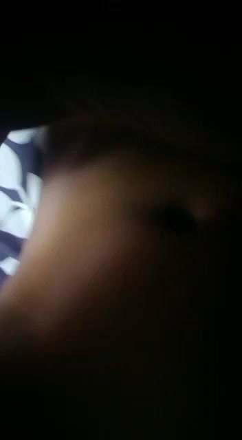 Village girl making nude video for bf nd showing pussy