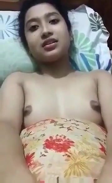 Cute Bengali Babe Fingering By BF
